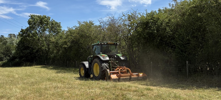 grass topping contractor