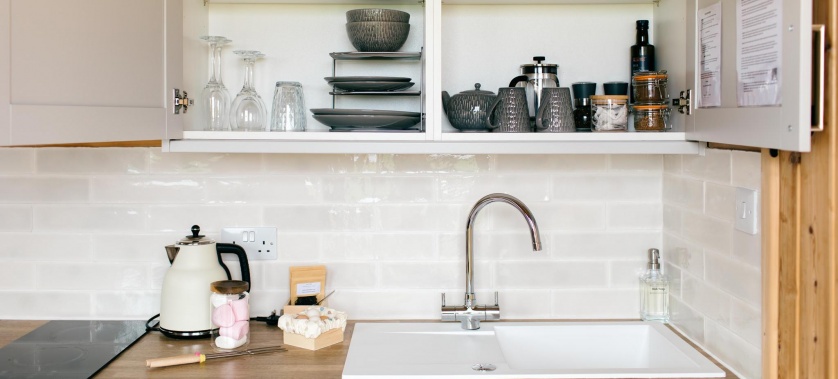 Kitchenette for Easy Stays